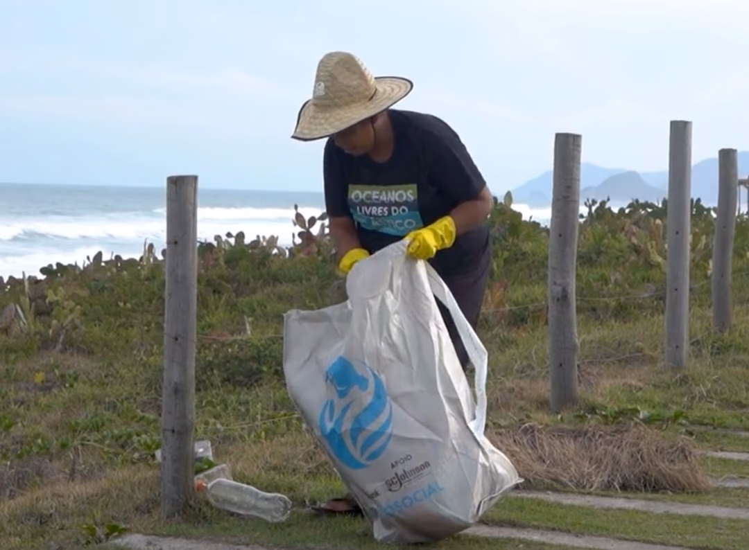 Plastic recovery crews collecting ocean-bound plastic on the Thai coast